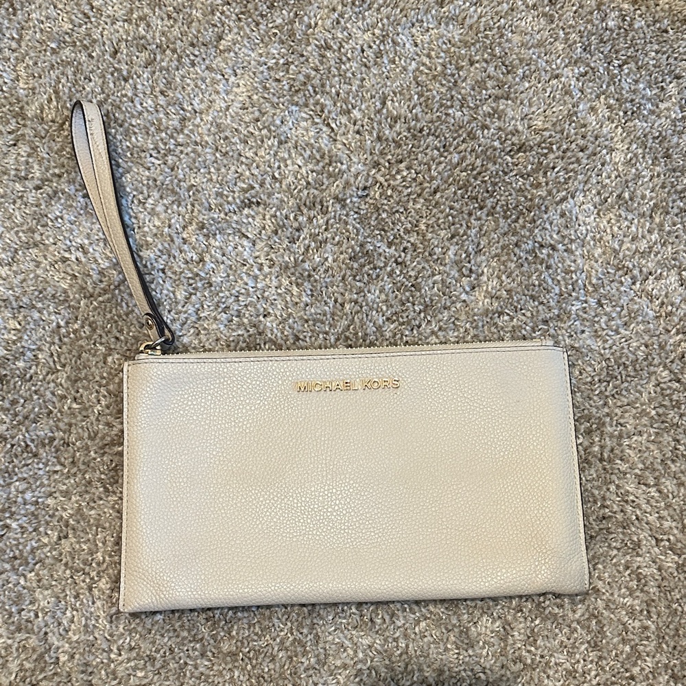Michael Kors Ivory Wristlet